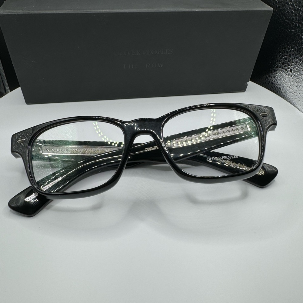 Oliver Peoples Latimore Glasses